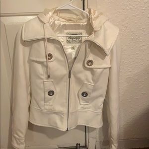 I love this jacket, but, it no longer fits me.